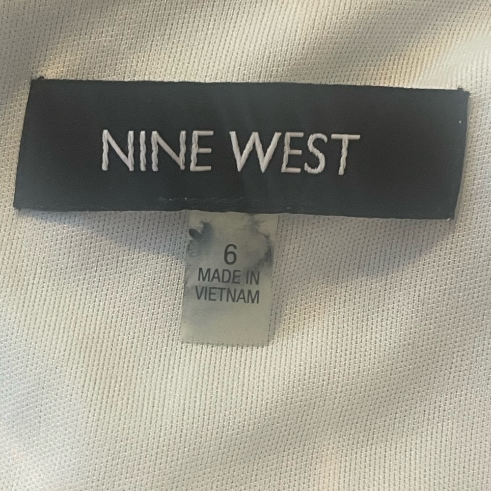 🌼🌻Nine West Brightly Bold Floral Sun Dress - Picture 5 of 5